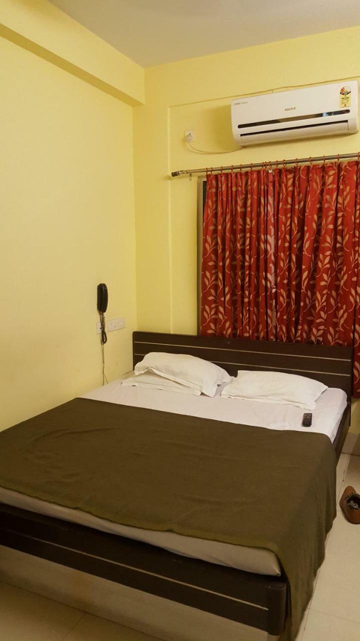 Capital O Kabita Guest House Near Acropolis Mall Kalkata Exteriér fotografie